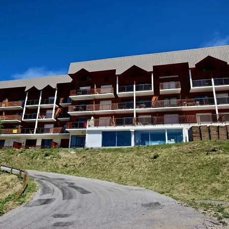 Apartment Recent T2 Lumineux Pour 6, Au Pied Des Pistes Avec Balcon Sud Et Parking, Chamrousse Recoin - Fr-1-340-161 Chamrousse