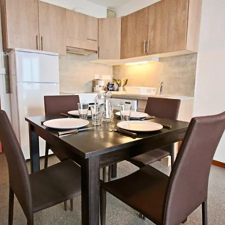 Recent T2 Lumineux Pour 6, Au Pied Des Pistes Avec Balcon Sud Et Parking, Chamrousse Recoin - Fr-1-340-161 Apartment