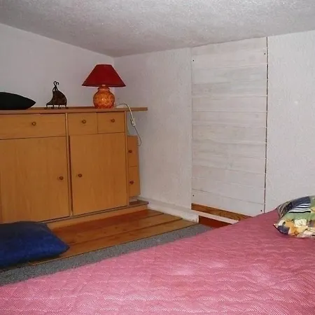 Recent T2 Lumineux Pour 6, Au Pied Des Pistes Avec Balcon Sud Et Parking, Chamrousse Recoin - Fr-1-340-161