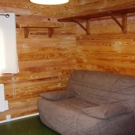 Recent T2 Lumineux Pour 6, Au Pied Des Pistes Avec Balcon Sud Et Parking, Chamrousse Recoin - Fr-1-340-161 *